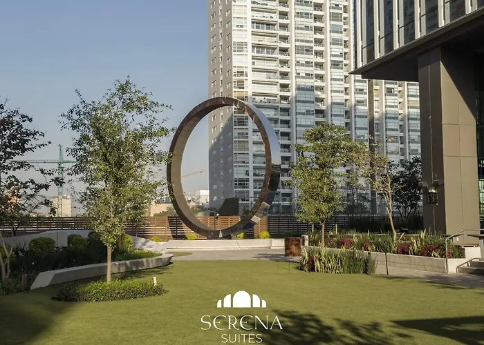 Elegant With Air Conditioning, Pool, Sauna, & Fitness Center In Polanco *
